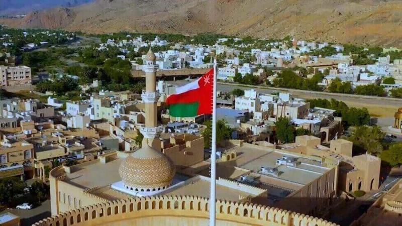 اجازة يوم تولي السلطان